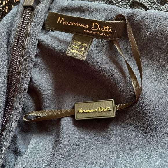 Massimo Dutti lace dress - Picture 5 of 5